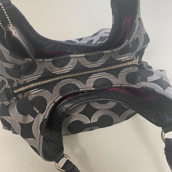 Coach Maggie Mia Signature Canvas Silver Black Gray - Picture 3 of 3